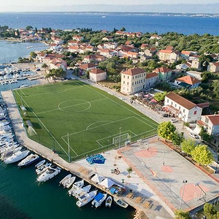 Villa Santa Eufemia Sutomiscica Экстерьер фото
